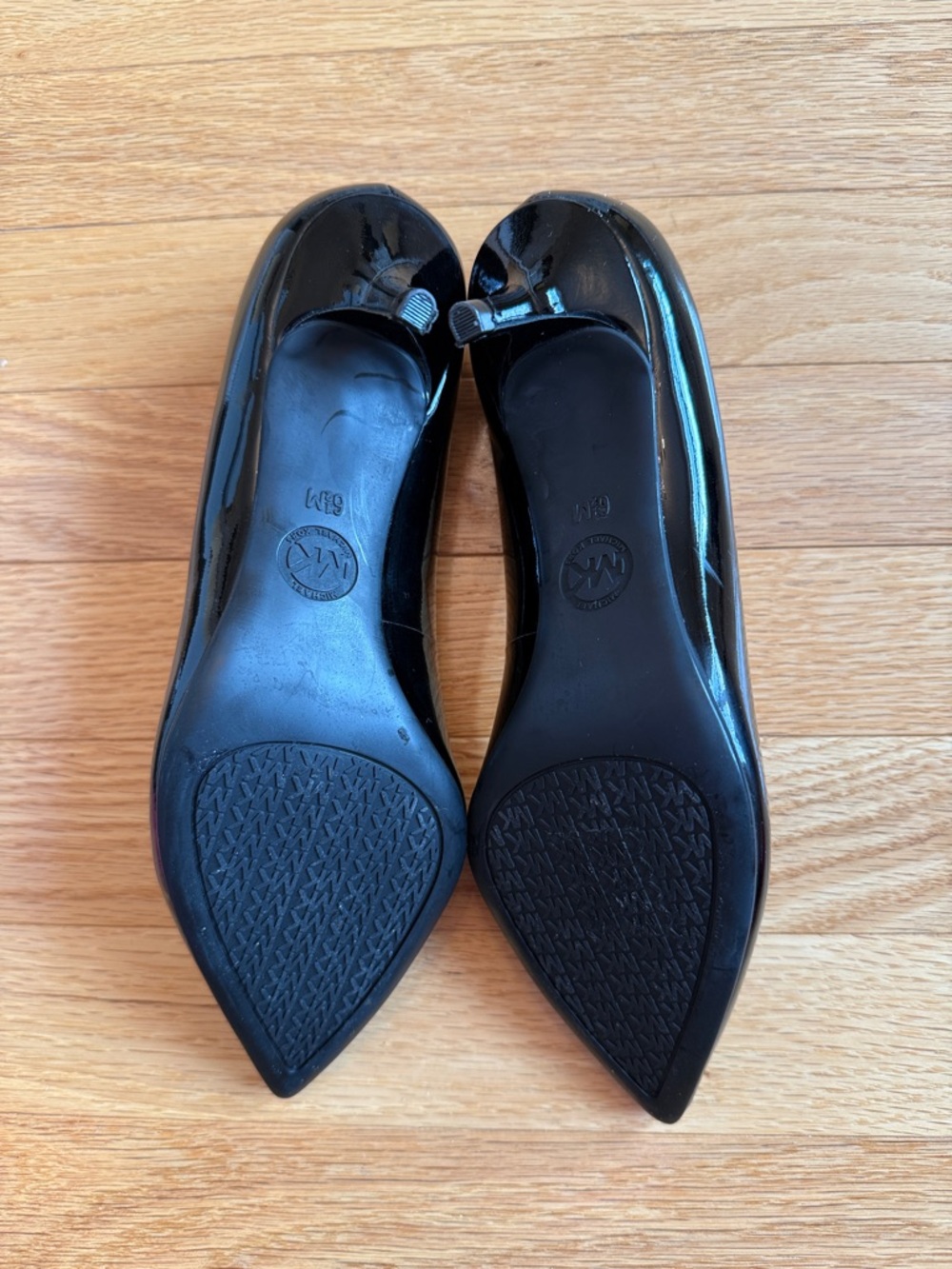Michael Kors Black Patent Pointed-Toe Heels - Picture 4 of 4